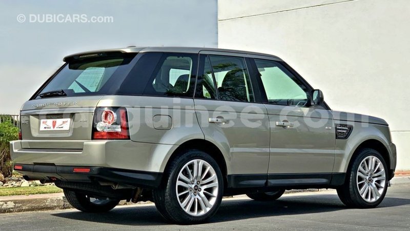 Big with watermark land rover range rover conakry import dubai 6049