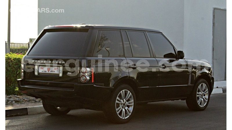 Big with watermark land rover range rover conakry import dubai 6057