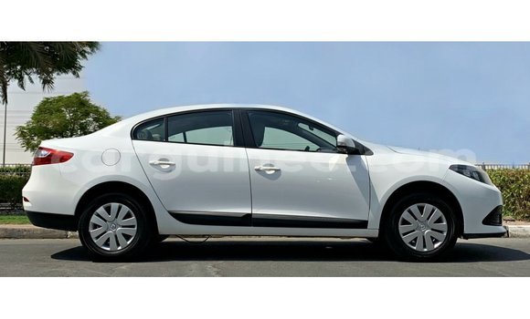 Buy Import Renault Fluence White Car in Import - Dubai in Conakry Buy Import Renault Fluence White Car in Import - Dubai in Conakry