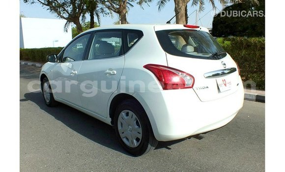 Buy Import Nissan Tiida White Car in Import - Dubai in Conakry Buy Import Nissan Tiida White Car in Import - Dubai in Conakry