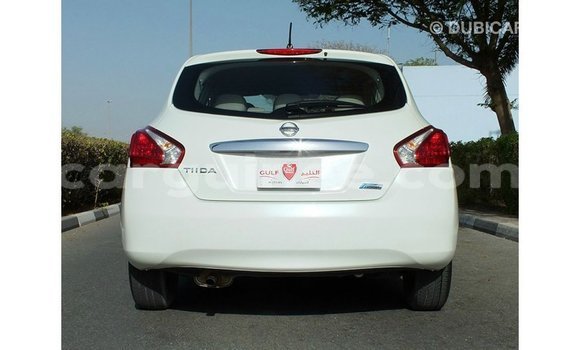 Buy Import Nissan Tiida White Car in Import - Dubai in Conakry Buy Import Nissan Tiida White Car in Import - Dubai in Conakry