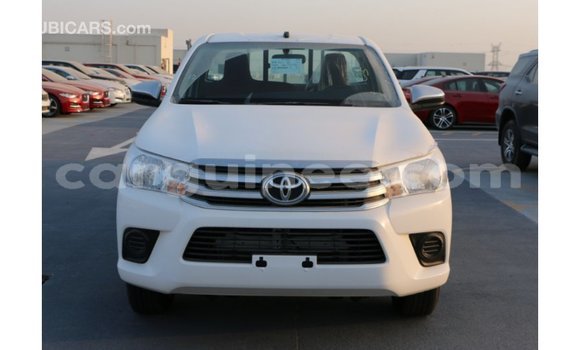 Buy Import Toyota Hilux White Car in Import - Dubai in Conakry Buy Import Toyota Hilux White Car in Import - Dubai in Conakry