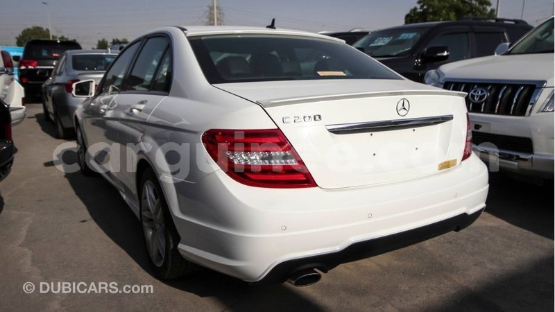 Big with watermark mercedes benz 200 conakry import dubai 6069