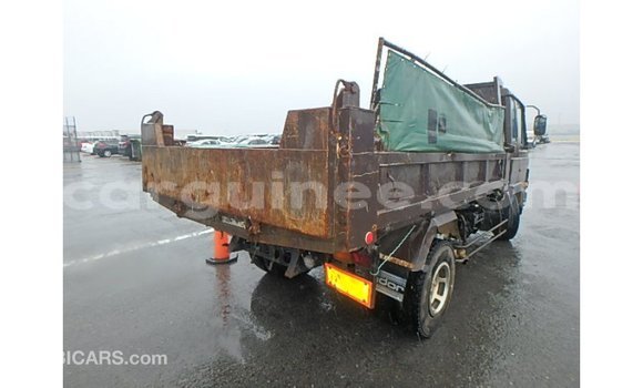 Buy Import Nissan 350Z Brown Car in Import - Dubai in Conakry Buy Import Nissan 350Z Brown Car in Import - Dubai in Conakry