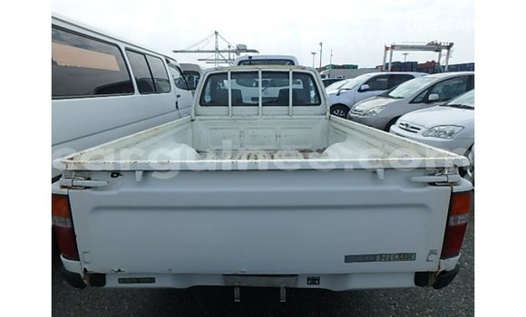 Buy Import Toyota Hilux White Car in Import - Dubai in Conakry Buy Import Toyota Hilux White Car in Import - Dubai in Conakry