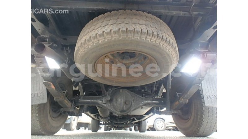 Big with watermark toyota hilux conakry import dubai 6083