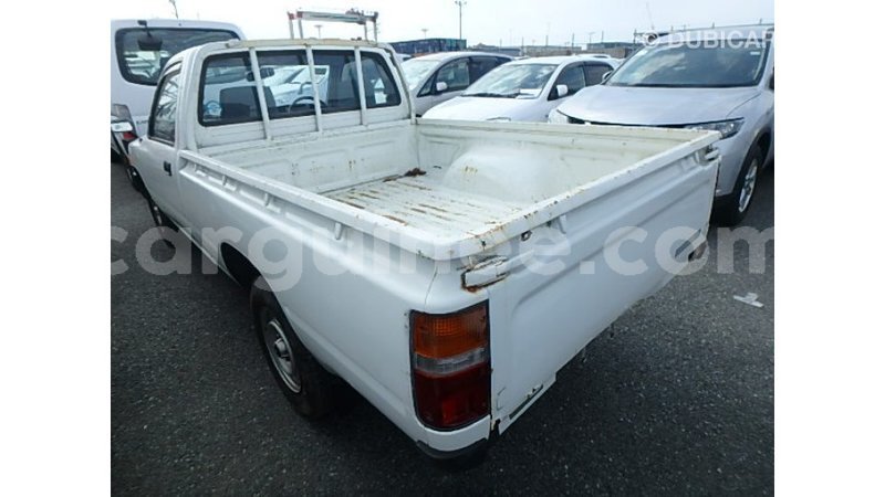 Big with watermark toyota hilux conakry import dubai 6083