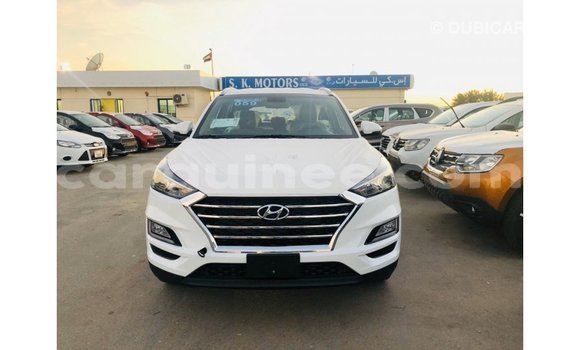 Buy Import Hyundai Tucson White Car in Import - Dubai in Conakry Buy Import Hyundai Tucson White Car in Import - Dubai in Conakry