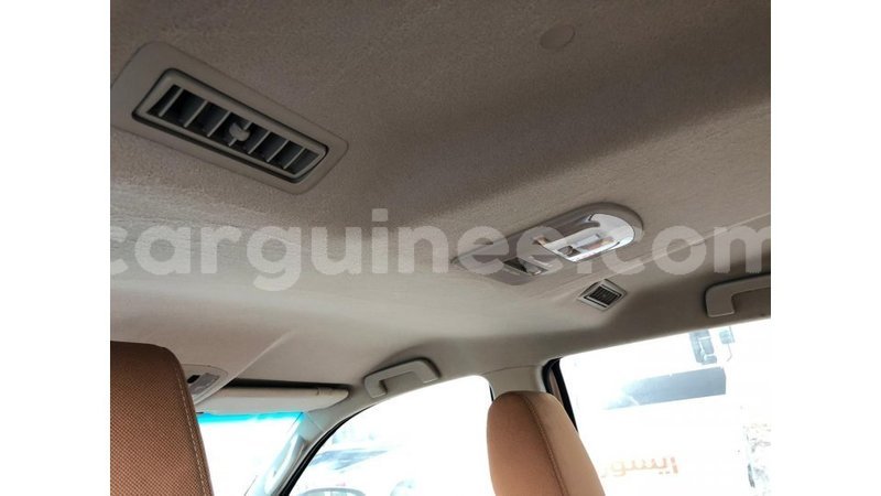 Big with watermark toyota fortuner conakry import dubai 6095