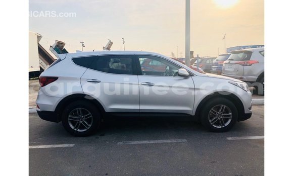 Buy Import Hyundai Santa Fe Other Car in Import - Dubai in Conakry Buy Import Hyundai Santa Fe Other Car in Import - Dubai in Conakry