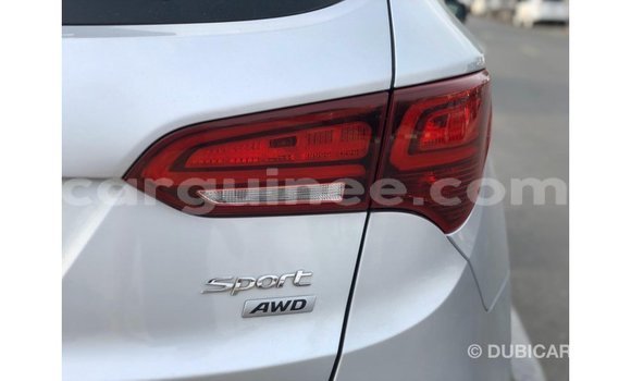 Buy Import Hyundai Santa Fe Other Car in Import - Dubai in Conakry Buy Import Hyundai Santa Fe Other Car in Import - Dubai in Conakry