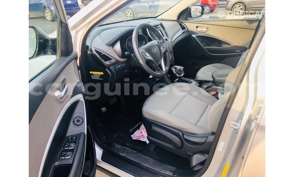 Buy Import Hyundai Santa Fe Other Car in Import - Dubai in Conakry Buy Import Hyundai Santa Fe Other Car in Import - Dubai in Conakry