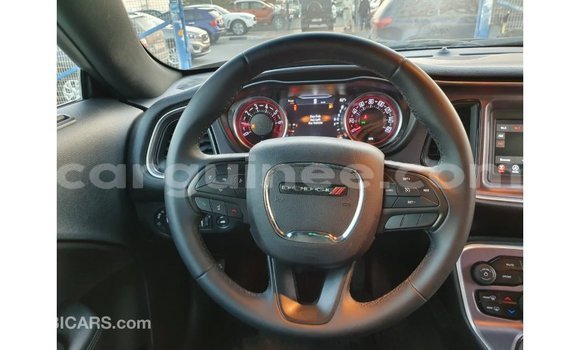 Acheter Import Voiture Dodge Challenger Noir à Import - Dubai, Conakry Acheter Import Voiture Dodge Challenger Noir à Import - Dubai, Conakry