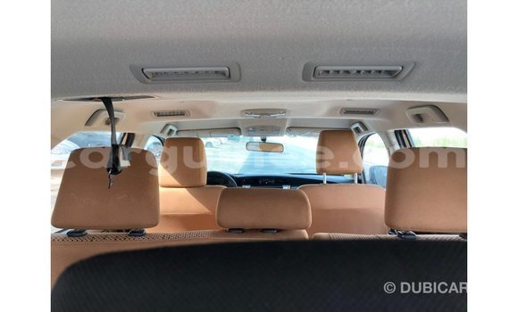 Acheter Import Voiture Toyota Fortuner Blanc à Import - Dubai, Conakry Acheter Import Voiture Toyota Fortuner Blanc à Import - Dubai, Conakry