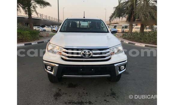 Buy Import Toyota Hilux White Car in Import - Dubai in Conakry Buy Import Toyota Hilux White Car in Import - Dubai in Conakry