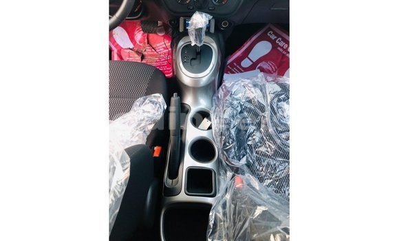 Acheter Import Voiture Nissan Juke Rouge à Import - Dubai, Conakry Acheter Import Voiture Nissan Juke Rouge à Import - Dubai, Conakry