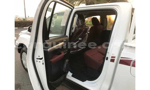 Buy Import Toyota Hilux White Car in Import - Dubai in Conakry Buy Import Toyota Hilux White Car in Import - Dubai in Conakry