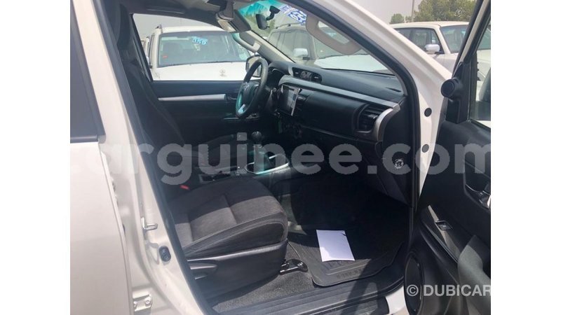 Big with watermark toyota hilux conakry import dubai 6116