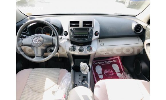 Acheter Import Voiture Toyota 4Runner Bleu à Import - Dubai, Conakry Acheter Import Voiture Toyota 4Runner Bleu à Import - Dubai, Conakry