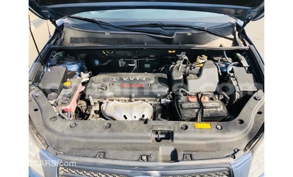 Acheter Import Voiture Toyota 4Runner Bleu à Import - Dubai, Conakry Acheter Import Voiture Toyota 4Runner Bleu à Import - Dubai, Conakry