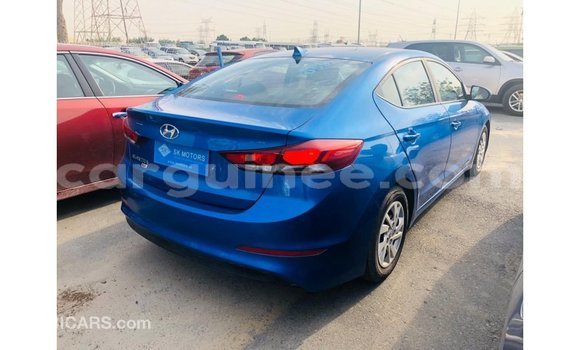Acheter Import Voiture Hyundai Elantra Bleu à Import - Dubai, Conakry Acheter Import Voiture Hyundai Elantra Bleu à Import - Dubai, Conakry