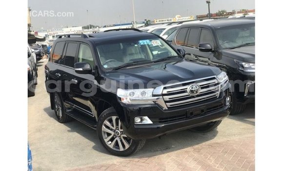 Acheter Import Voiture Toyota Land Cruiser Noir à Import - Dubai, Conakry Acheter Import Voiture Toyota Land Cruiser Noir à Import - Dubai, Conakry