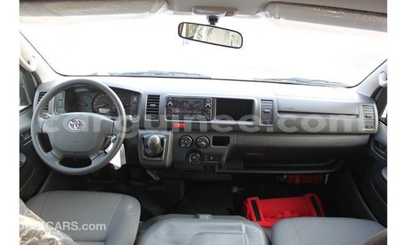 Buy Import Toyota Hiace White Car in Import - Dubai in Conakry Buy Import Toyota Hiace White Car in Import - Dubai in Conakry