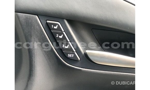 Acheter Import Voiture Lexus LX Blanc à Import - Dubai, Conakry Acheter Import Voiture Lexus LX Blanc à Import - Dubai, Conakry