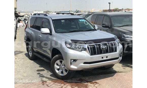 Acheter Import Voiture Toyota Prado Autre à Import - Dubai, Conakry Acheter Import Voiture Toyota Prado Autre à Import - Dubai, Conakry
