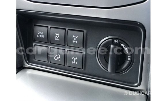 Acheter Import Voiture Toyota Prado Autre à Import - Dubai, Conakry Acheter Import Voiture Toyota Prado Autre à Import - Dubai, Conakry