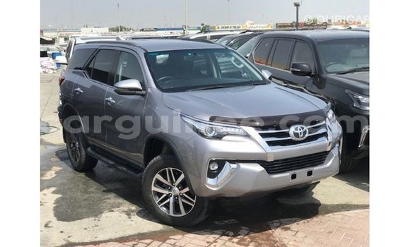 Acheter Import Voiture Toyota Fortuner Autre à Import - Dubai, Conakry Acheter Import Voiture Toyota Fortuner Autre à Import - Dubai, Conakry