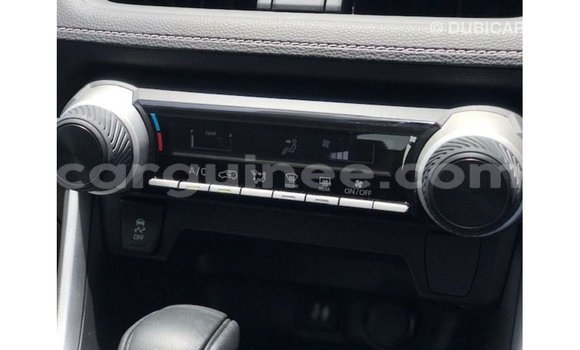 Acheter Import Voiture Toyota 4Runner Blanc à Import - Dubai, Conakry Acheter Import Voiture Toyota 4Runner Blanc à Import - Dubai, Conakry