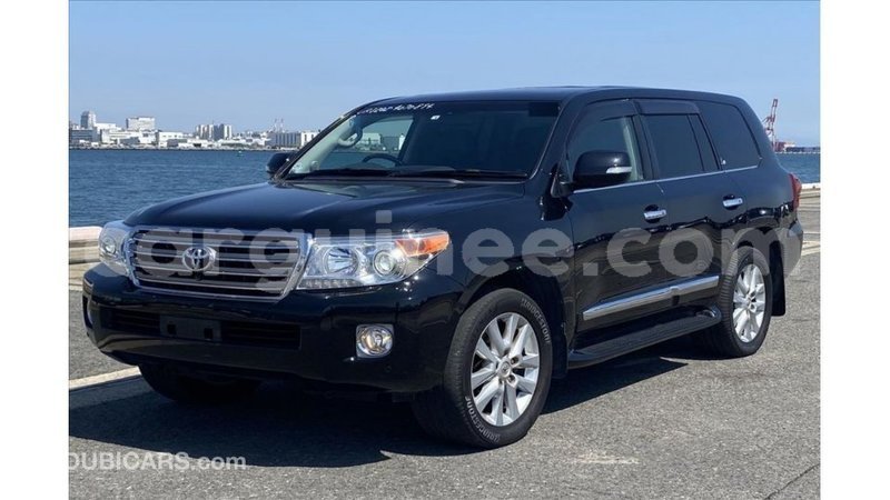 Big with watermark toyota land cruiser conakry import dubai 6139