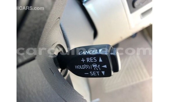 Buy Import Toyota Land Cruiser White Car in Import - Dubai in Conakry Buy Import Toyota Land Cruiser White Car in Import - Dubai in Conakry