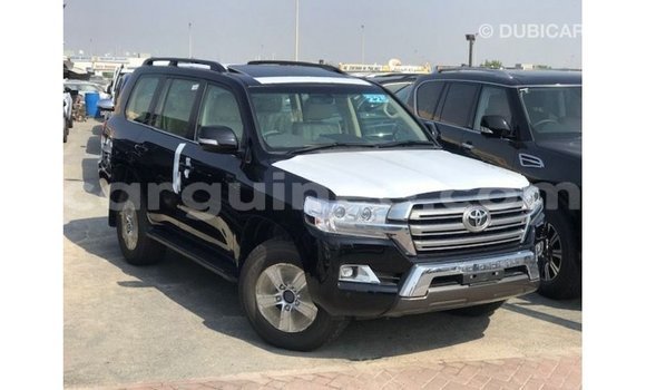 Buy Import Toyota Land Cruiser Black Car in Import - Dubai in Conakry Buy Import Toyota Land Cruiser Black Car in Import - Dubai in Conakry