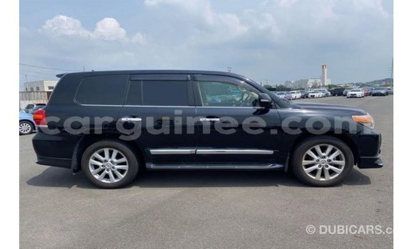 Buy Import Toyota Land Cruiser Black Car in Import - Dubai in Conakry Buy Import Toyota Land Cruiser Black Car in Import - Dubai in Conakry