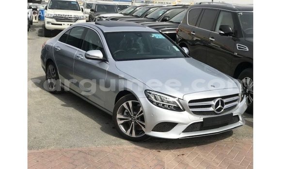 Buy Import Mercedes-Benz 200 Other Car in Import - Dubai in Conakry Buy Import Mercedes-Benz 200 Other Car in Import - Dubai in Conakry