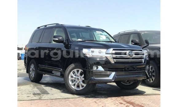 Buy Import Toyota Land Cruiser Black Car in Import - Dubai in Conakry