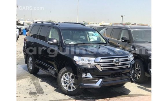 Buy Import Toyota Land Cruiser Black Car in Import - Dubai in Conakry Buy Import Toyota Land Cruiser Black Car in Import - Dubai in Conakry