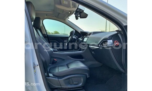 Acheter Import Voiture Jaguar F-Pace Blanc à Import - Dubai, Conakry Acheter Import Voiture Jaguar F-Pace Blanc à Import - Dubai, Conakry