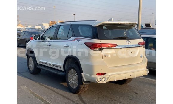 Buy Import Toyota Fortuner White Car in Import - Dubai in Conakry Buy Import Toyota Fortuner White Car in Import - Dubai in Conakry
