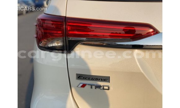 Buy Import Toyota Fortuner White Car in Import - Dubai in Conakry Buy Import Toyota Fortuner White Car in Import - Dubai in Conakry