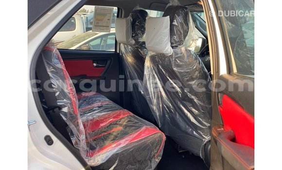 Buy Import Toyota Fortuner White Car in Import - Dubai in Conakry Buy Import Toyota Fortuner White Car in Import - Dubai in Conakry
