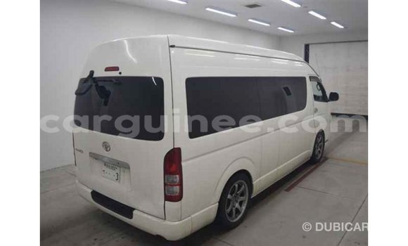 Buy Import Toyota Hiace White Car in Import - Dubai in Conakry Buy Import Toyota Hiace White Car in Import - Dubai in Conakry