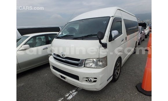 Buy Import Toyota Hiace White Car in Import - Dubai in Conakry Buy Import Toyota Hiace White Car in Import - Dubai in Conakry