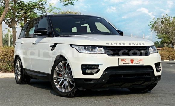 Acheter Import Voiture Land Rover Range Rover Blanc à Import - Dubai, Conakry Acheter Import Voiture Land Rover Range Rover Blanc à Import - Dubai, Conakry