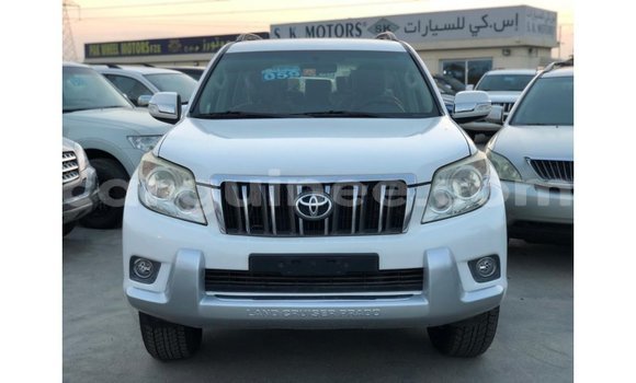 Acheter Import Voiture Toyota Prado Blanc à Import - Dubai, Conakry Acheter Import Voiture Toyota Prado Blanc à Import - Dubai, Conakry