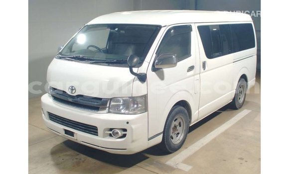 Buy Import Toyota Hiace White Car in Import - Dubai in Conakry Buy Import Toyota Hiace White Car in Import - Dubai in Conakry