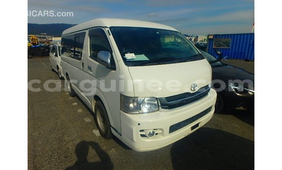 Buy Import Toyota Hiace White Car in Import - Dubai in Conakry Buy Import Toyota Hiace White Car in Import - Dubai in Conakry