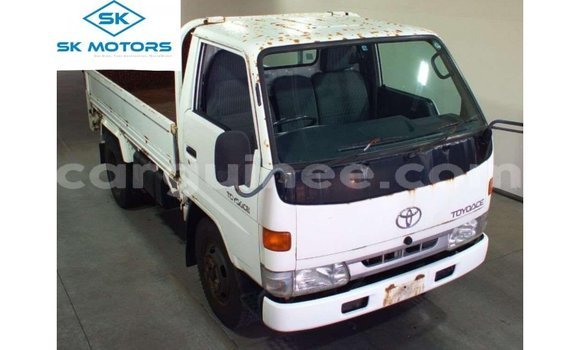 Buy Import Toyota Dyna White Car in Import - Dubai in Conakry Buy Import Toyota Dyna White Car in Import - Dubai in Conakry
